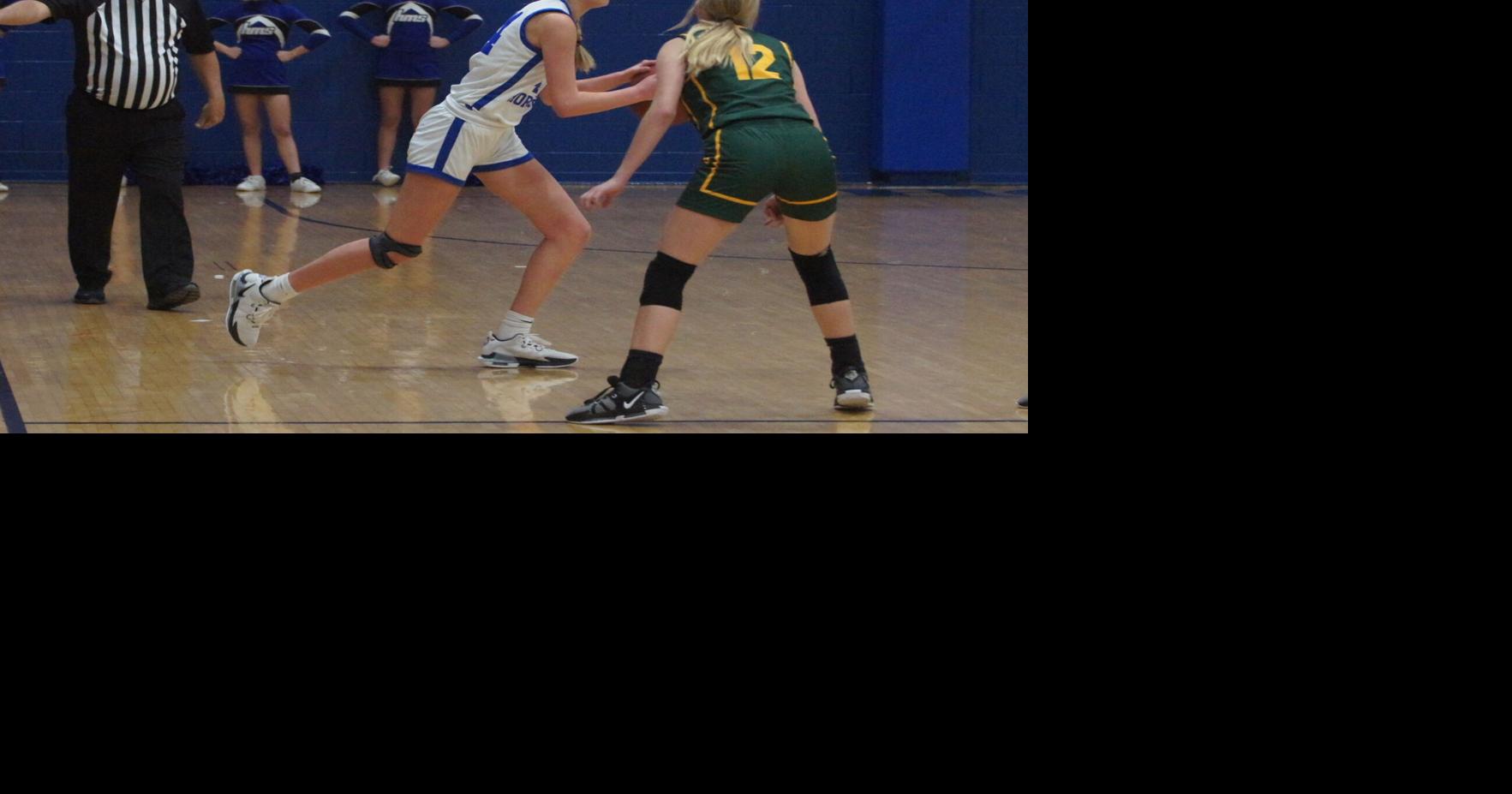 Middle school Lady Hornets fall to South Lincoln at home