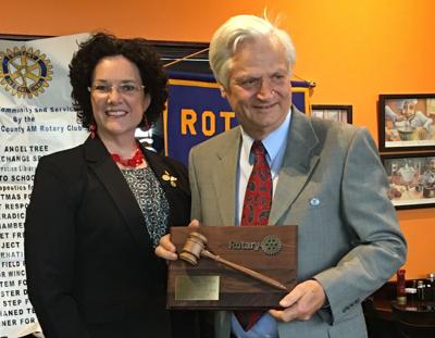 Rotary plaque