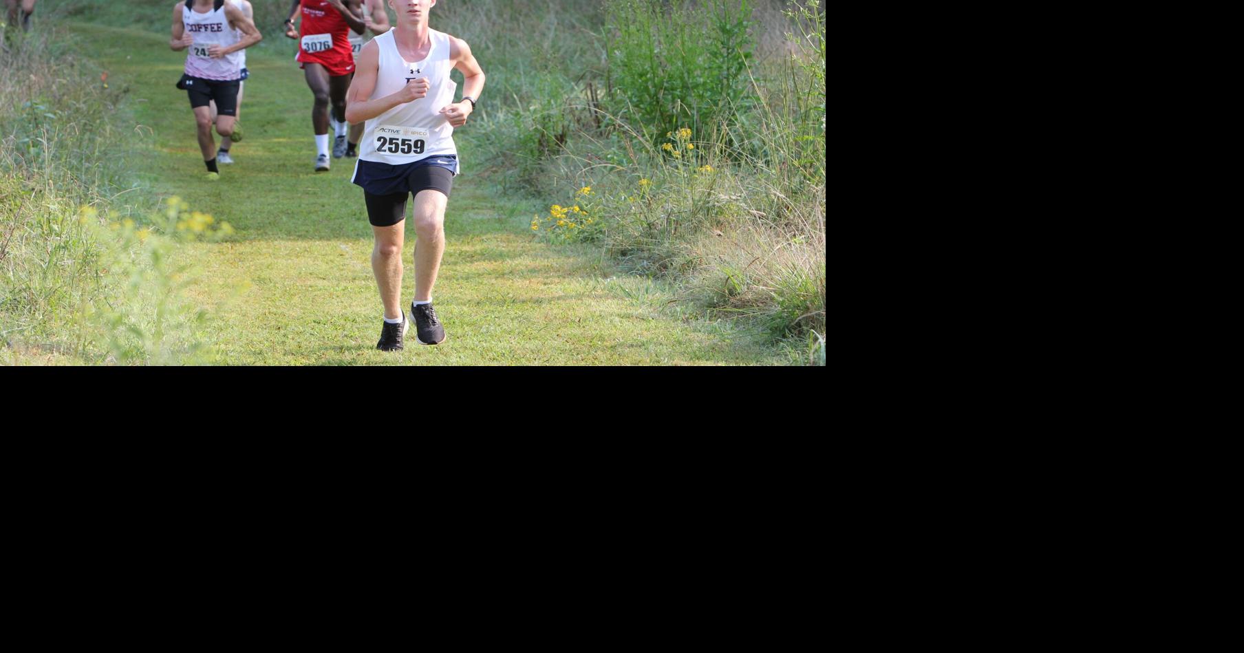 Cross country Rebels, Rebelettes compete in Siegel Invitational