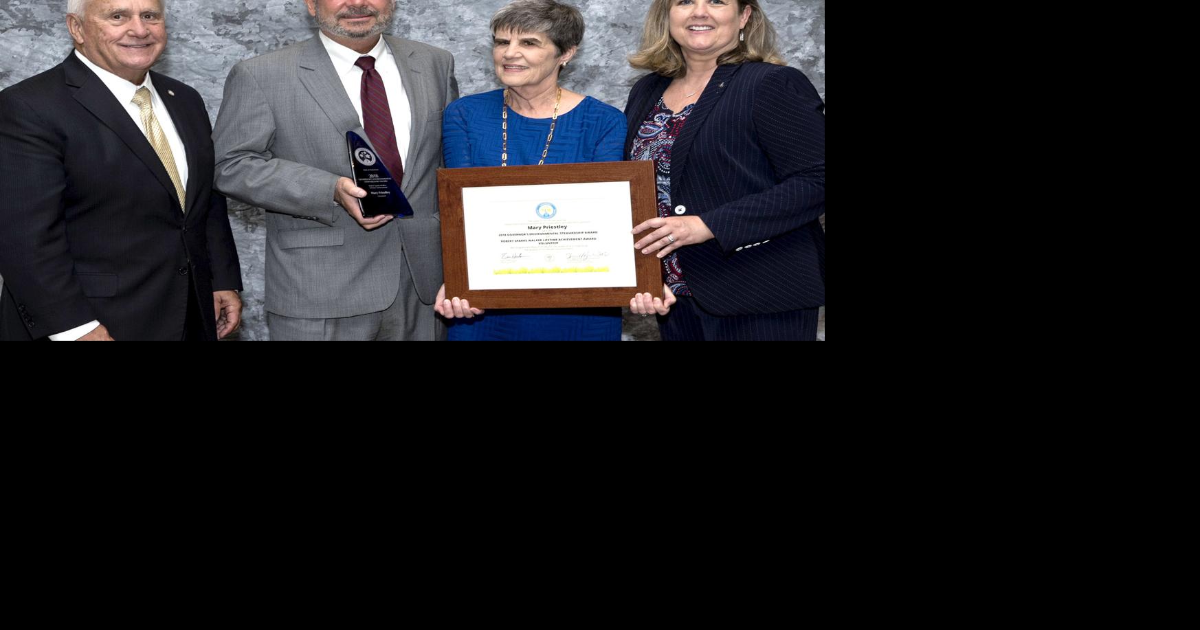 Sewanee curator garners major environmental award News