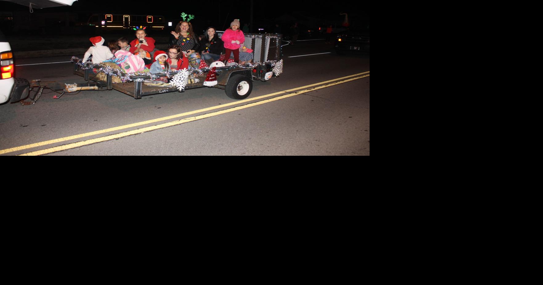 The show goes on with Decherd Christmas Parade Local News