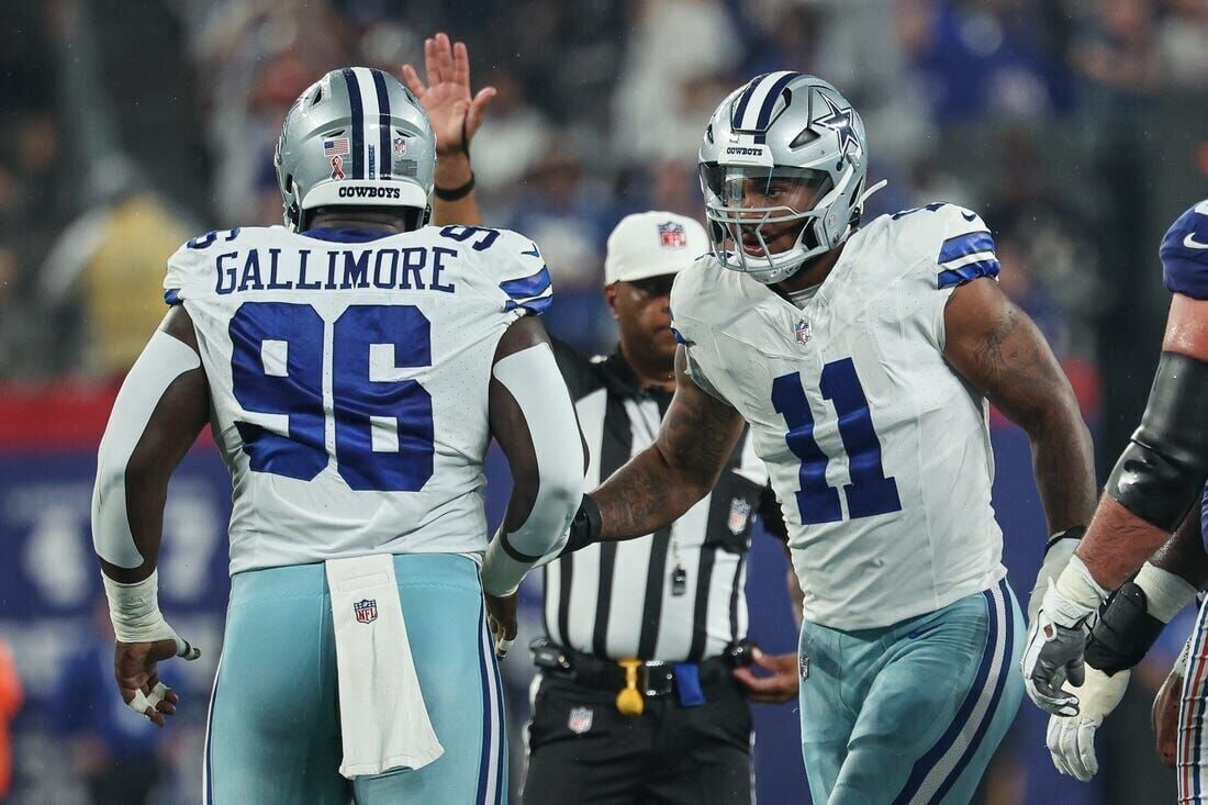 Dallas Cowboys wear blank jerseys for first football broadcast under