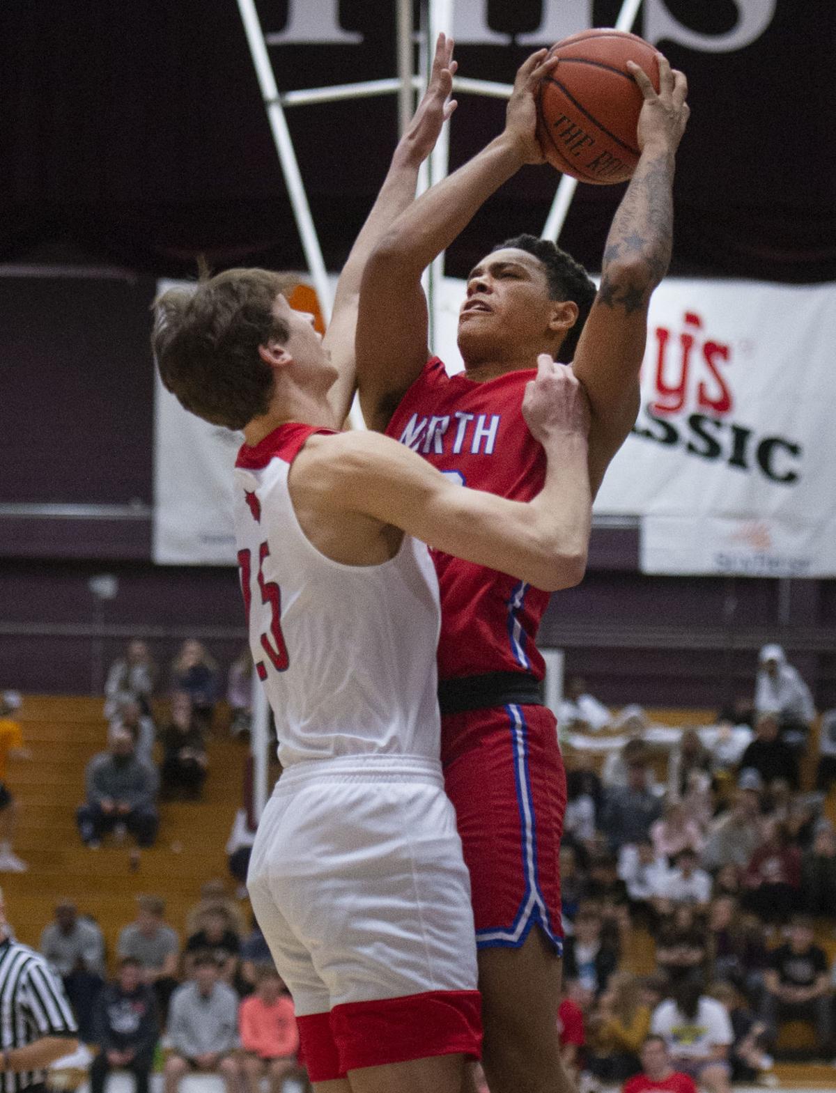 Arby S Classic Semifinals Maxwell Scores 29 To Lead North