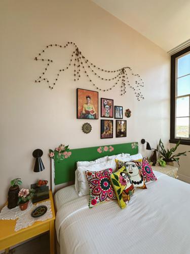 quirk hotel bed