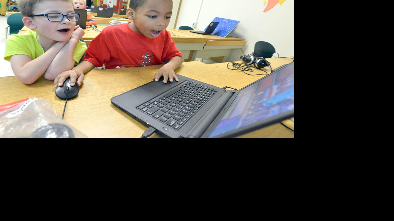 Hour of Code exposes elementary students to computer programming | News ...