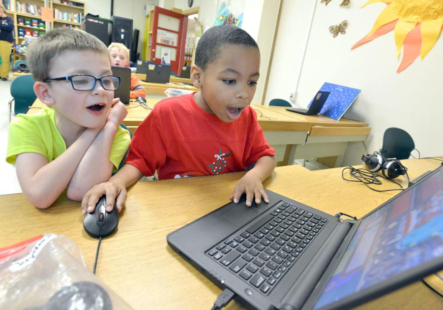 Hour of Code exposes elementary students to computer programming | News ...