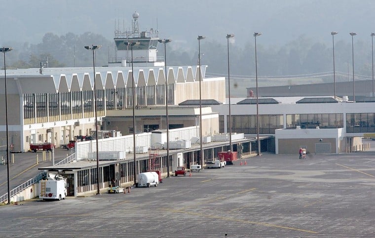 airports near tri cities tn