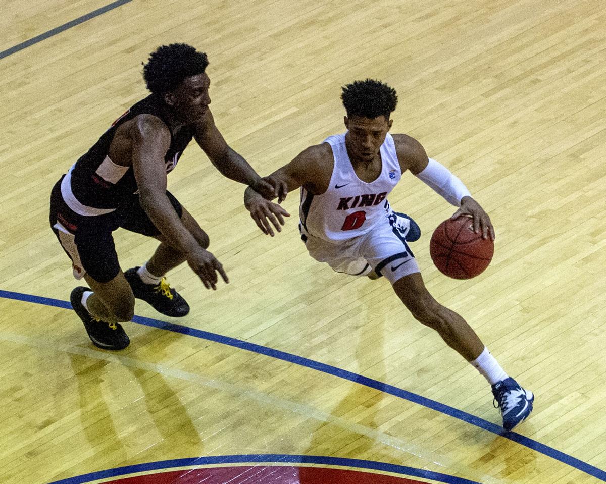 Men S Conference Carolinas Tourney King Trips North Greenville 90 81 Sports Heraldcourier Com