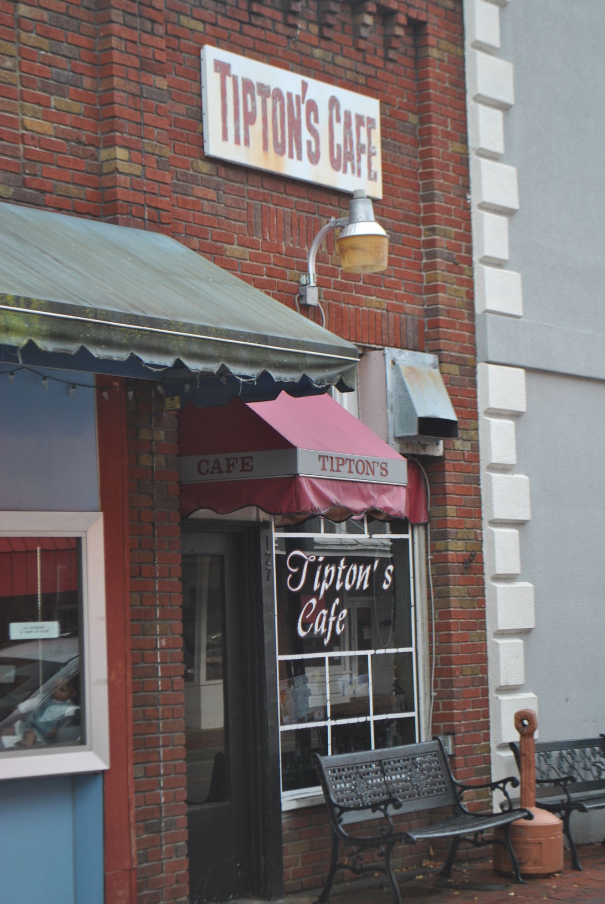 Tipton's Crazy hours dependable food friends aplenty Things To