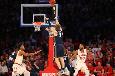 Mcclung Scores 25 In Georgetown S Win Over St John S Sports