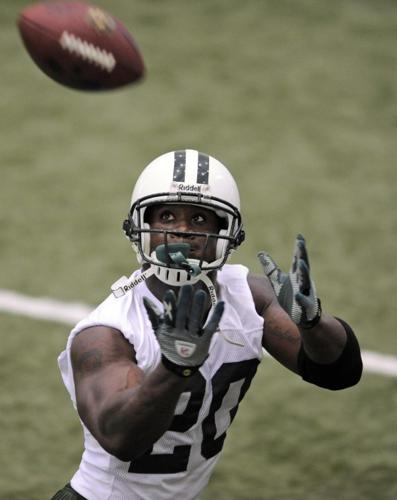 LOCALS IN THE PROS: Thomas Jones set Jets team record last week