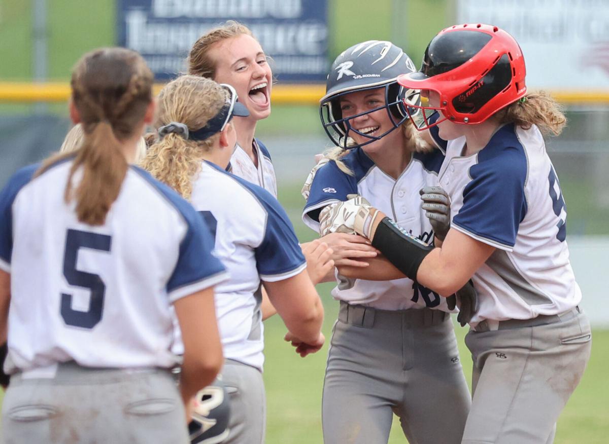 VHS vs Richlands Softball