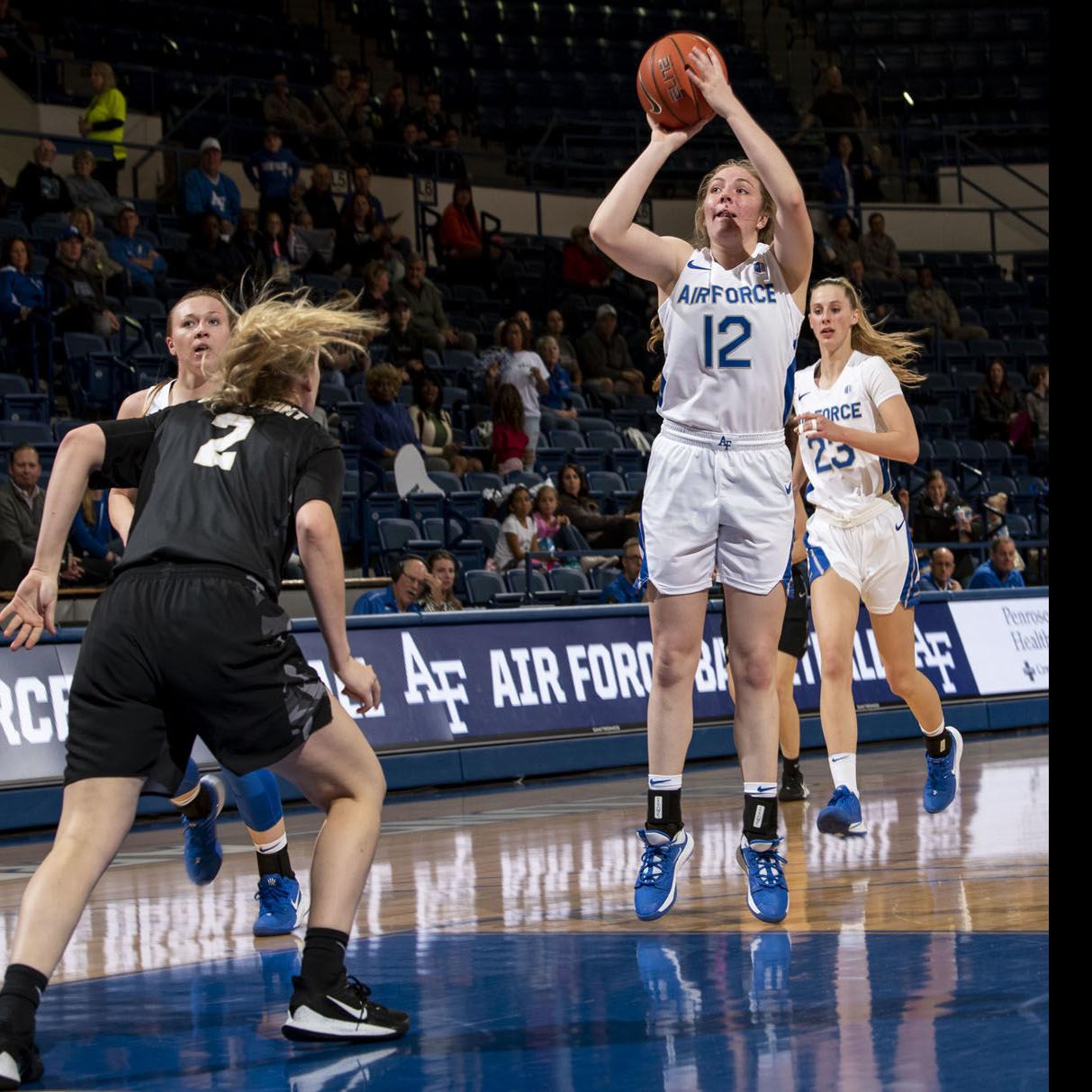 Women S Basketball Former Abingdon Star Grace Hess With Air Force