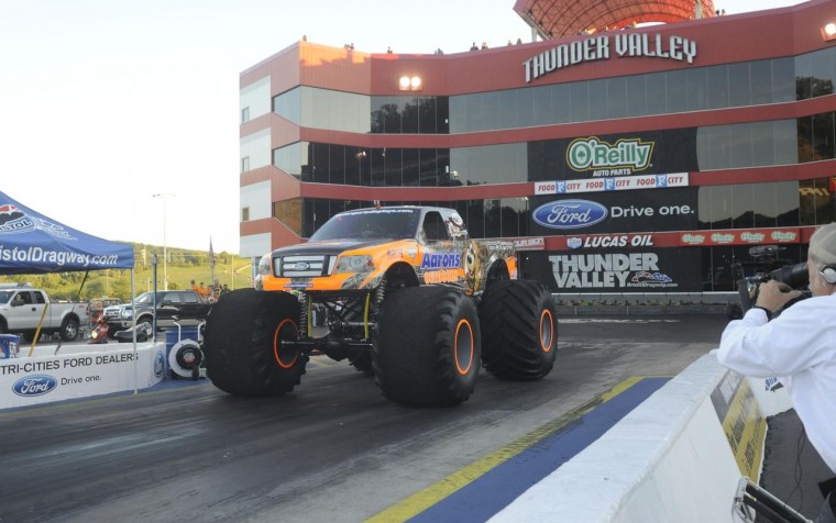 Family Fun: Monster Jam Thunder Alley – The Morning Call