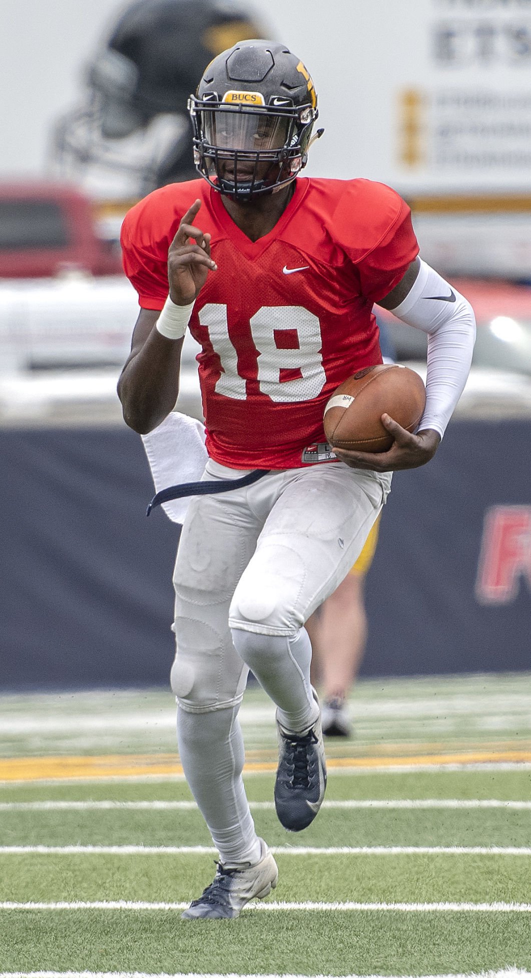 QB Cameron Lewis stands tall in ETSU spring football game Sports