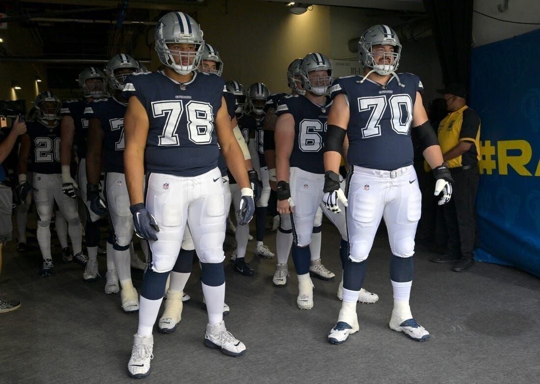 Will Cowboys' Pro Bowl guard Zack Martin miss his 2nd consecutive game on  Sunday?