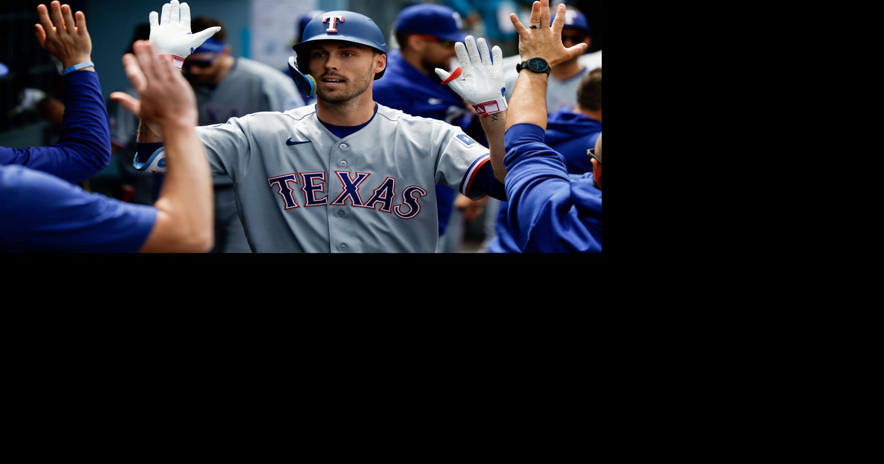 Evan Carter hits homer for Texas Rangers vs. L.A. Dodgers