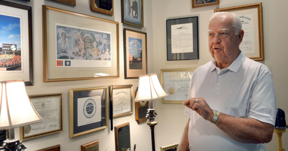 Cliff Rector Rector reflects on his decades of service