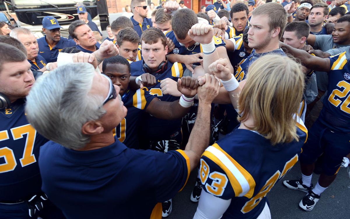 Etsu S First Football Game In 12 Years Turns Into An Owl Rout