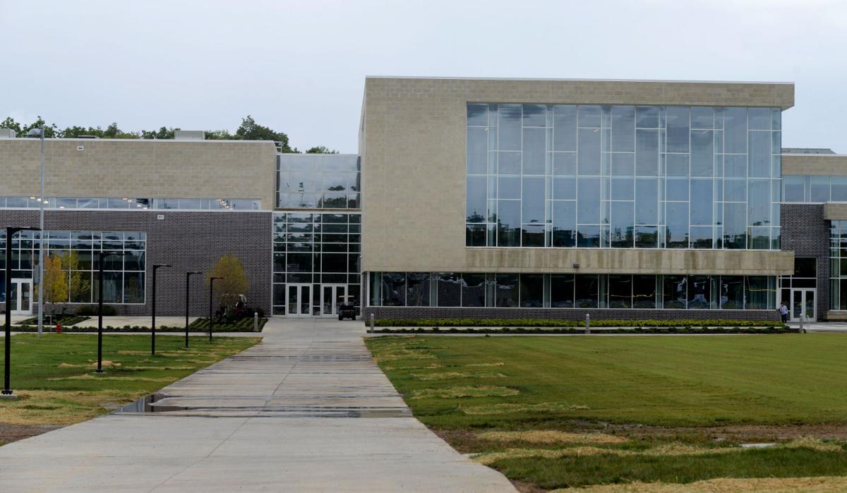 Ridgeview High School | Galleries | heraldcourier.com Ridgeview High School | Galleries | heraldcourier.com