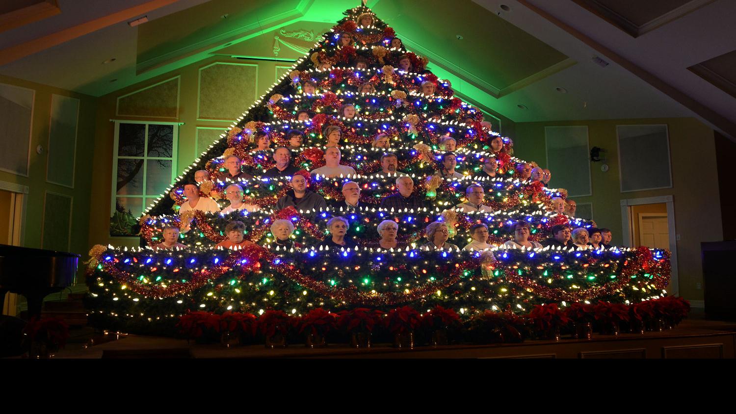 First Baptist Church Gainesville Ga Living Christmas Tree 2022 Church Members Use Time, Talents To Give Community A 'Living Christmas Tree'  | Latest Headlines | Heraldcourier.com