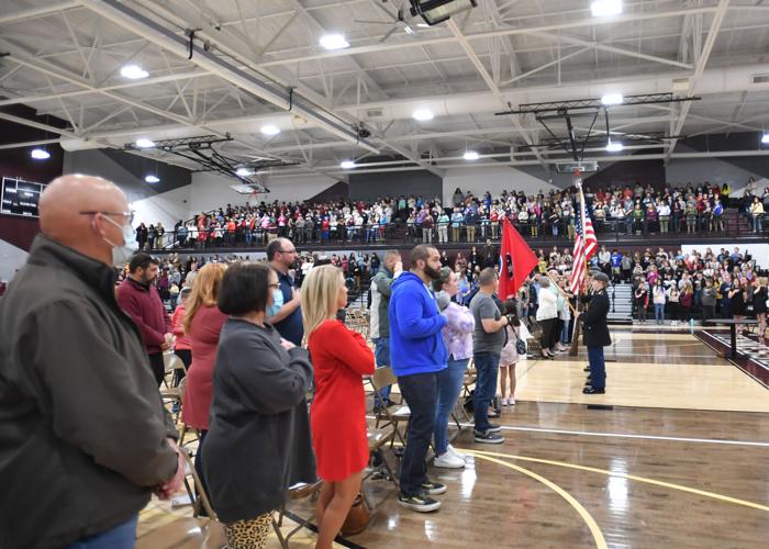 Tennessee Middle School students celebrate veterans