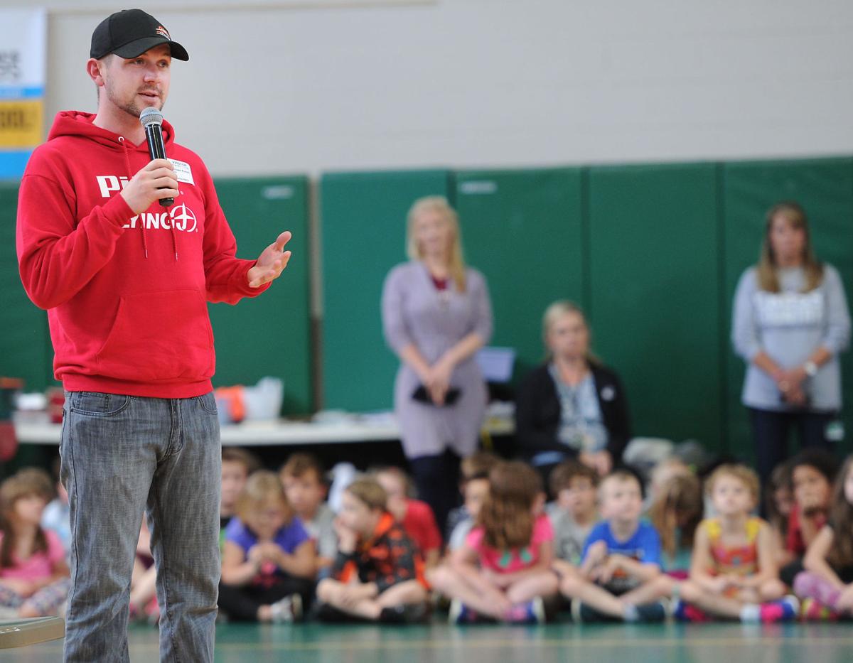 Racing and Education at Avoca Galleries