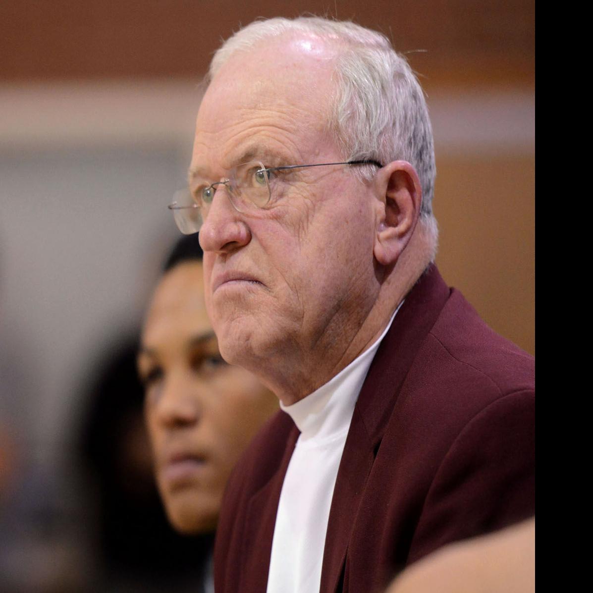 Gw S Burns Still Has The Desire To Coach Sports Heraldcourier Com