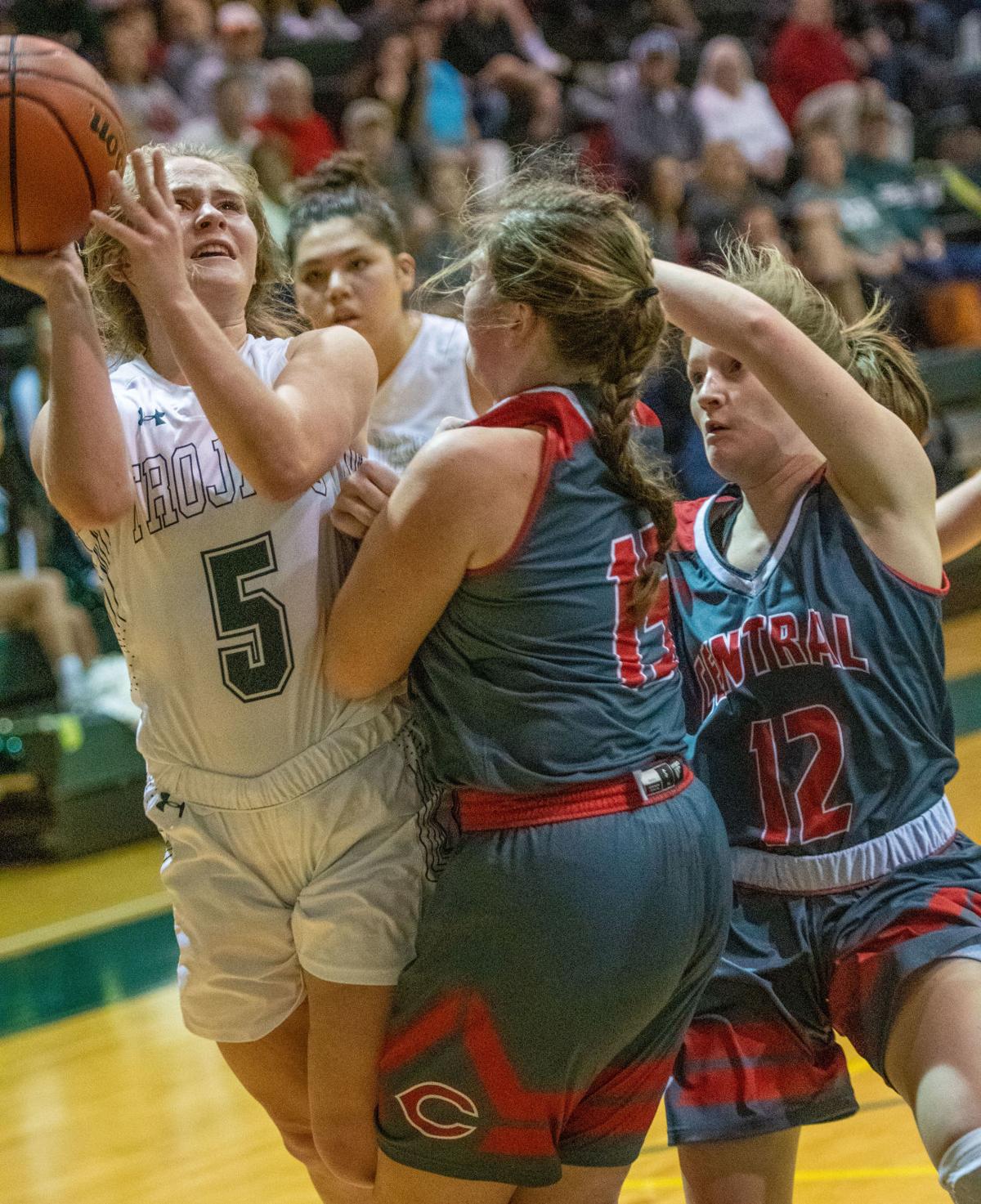 Prep Basketball Wise Central Girls Rally In Fourth Quarter To