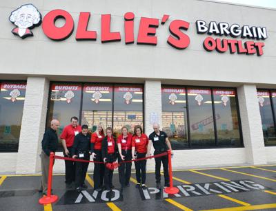 Ollies Trolley Louisville Kentucky Burger Beast