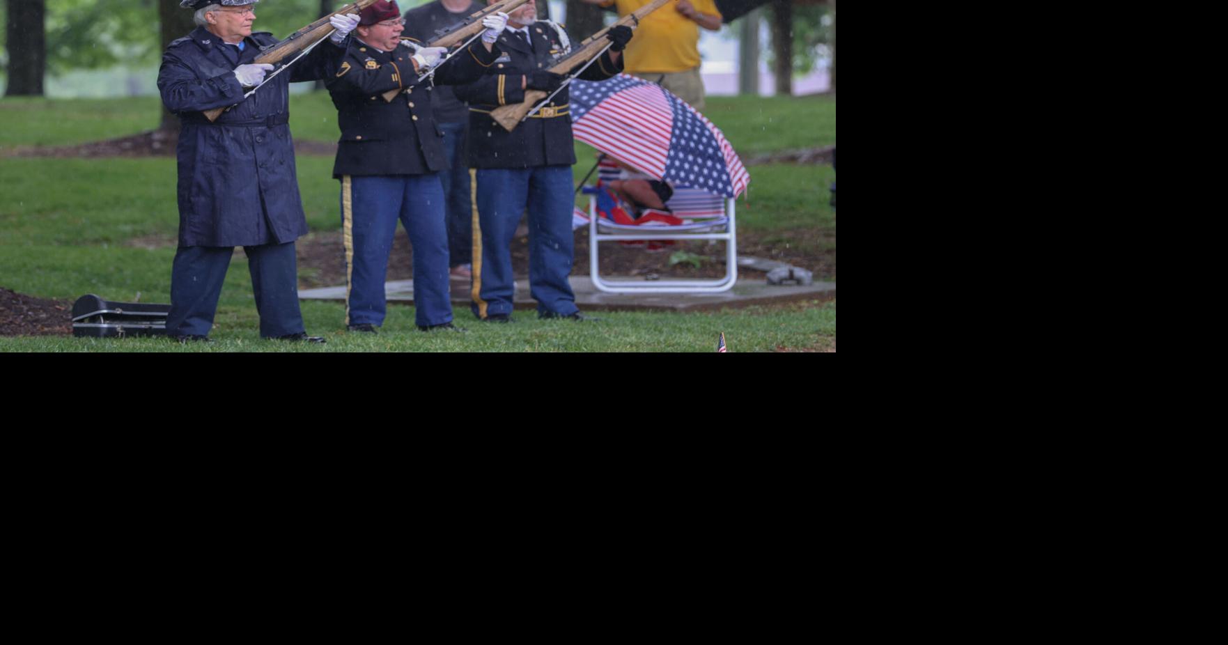 Veterans, residents gather, pay respects to fallen military