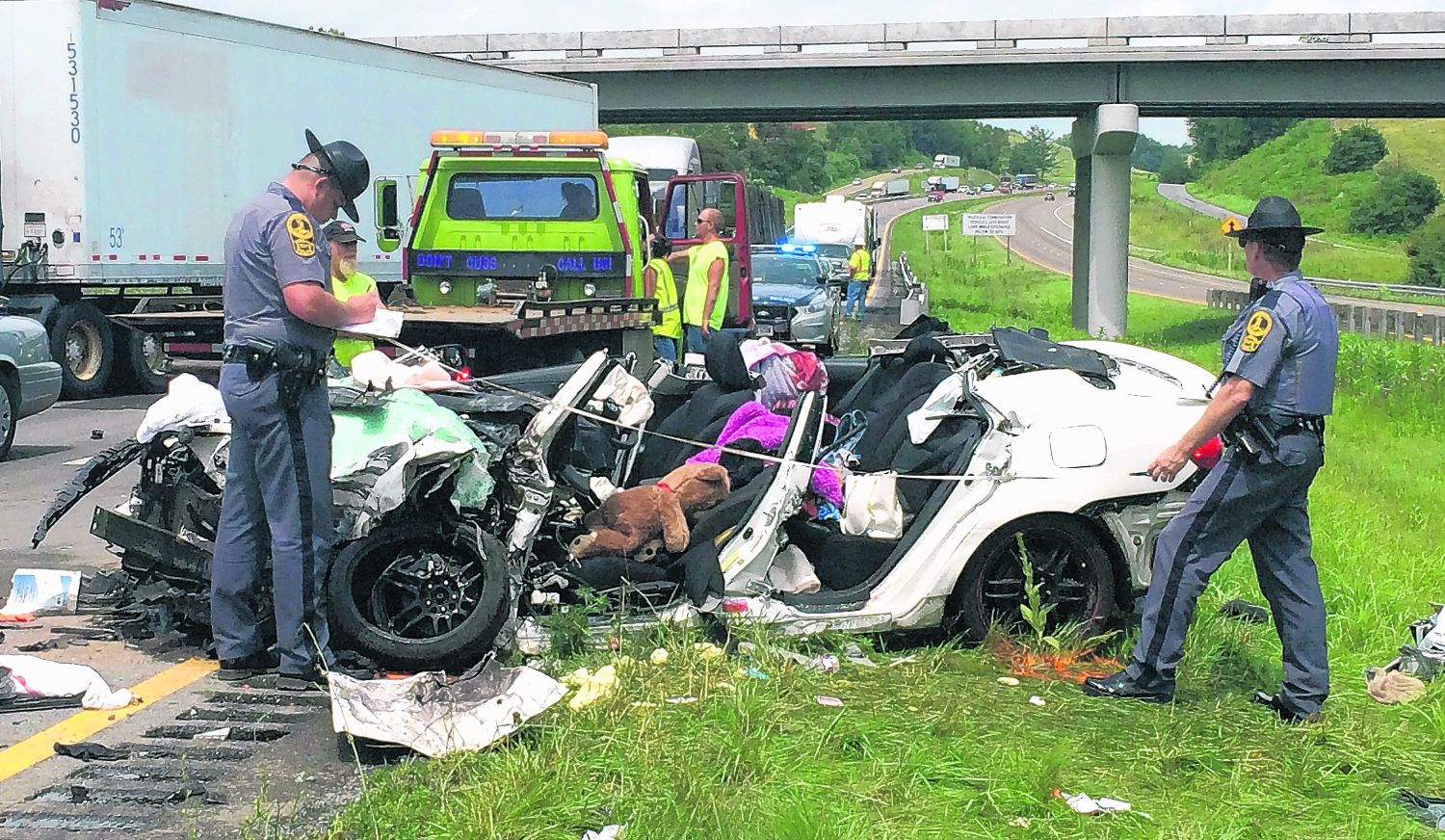 Car ambulance crash kills one person in Washington County Va