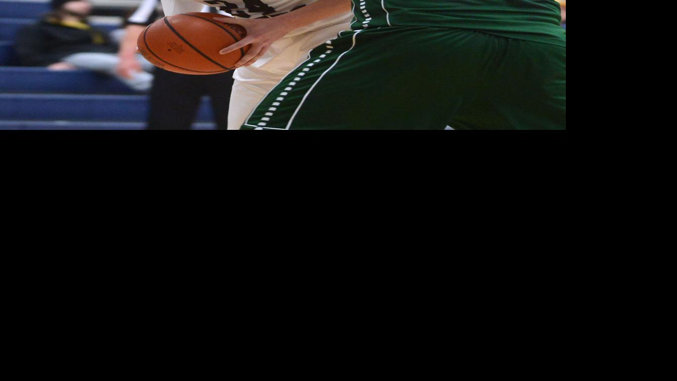In The Paint George Wythe S Rosenbaum Is A Beast Sports