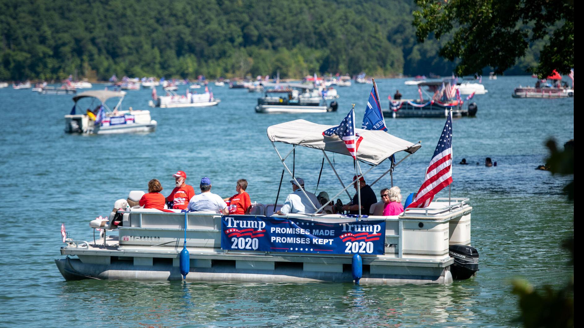 Boaters Host Parade In Support Of Trump Latest Headlines Heraldcourier Com