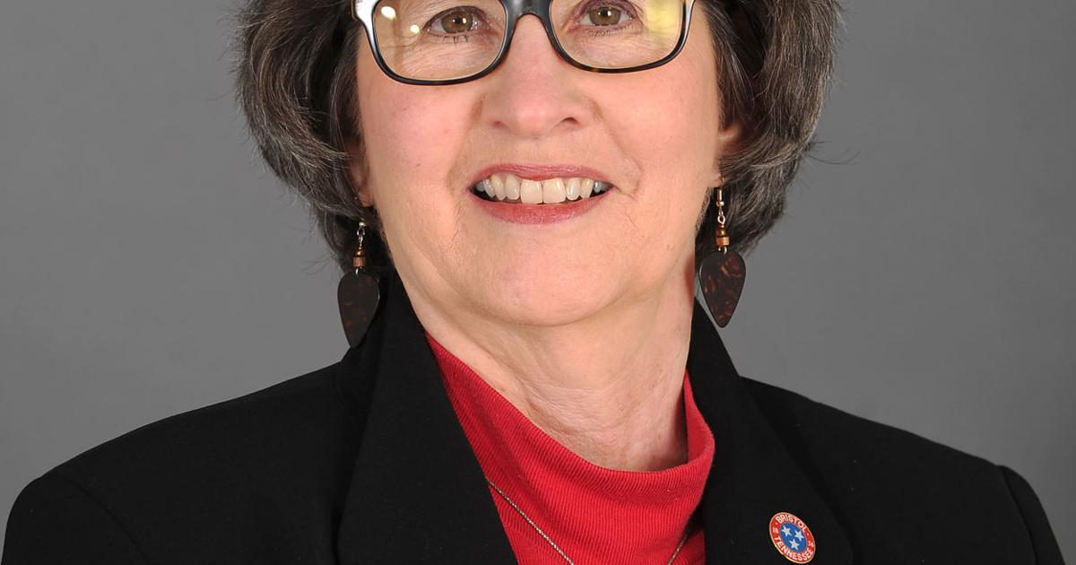 Mayor Debbie Rushing Mayor hitches bus rides on Transit Appreciation Day