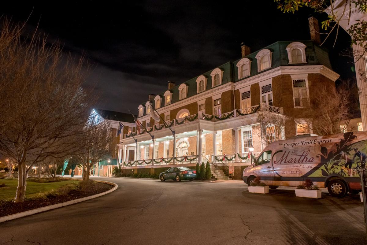 Christmas Craft Fair At Carnegie Johnson City Tn Dec 2nd 2021