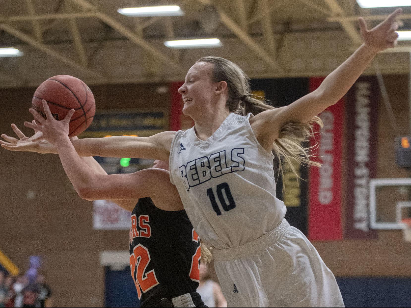 Hump Days Yarber Commits To Play College Basketball For The