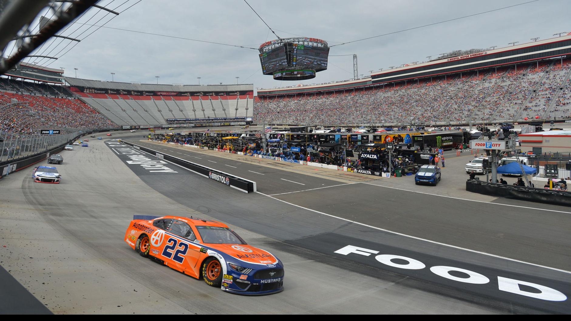 Gregory Column Attendance A Problem All Over Nascar Race Week Heraldcourier Com
