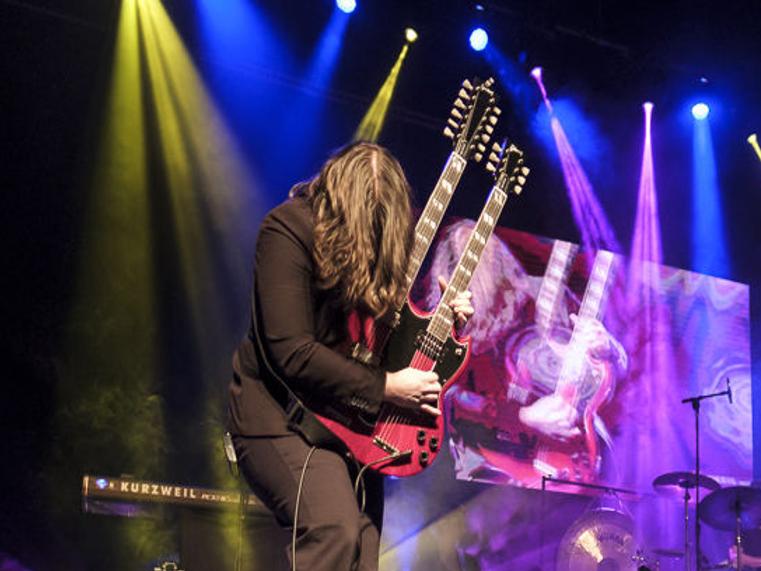 Black Jacket Symphony Led Zeppelin Ii Article Lifestyles Heraldcourier Com