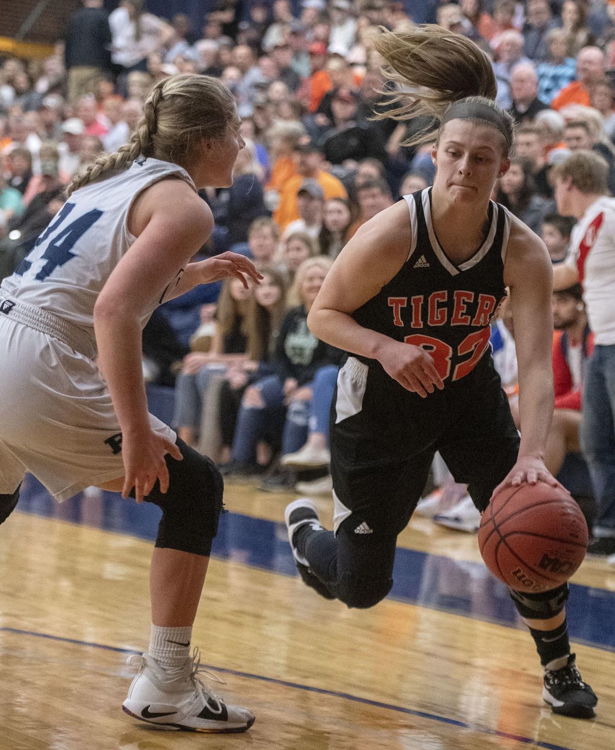 Prep Basketball Grundy S Looney Honaker S Mcnulty Earn Top