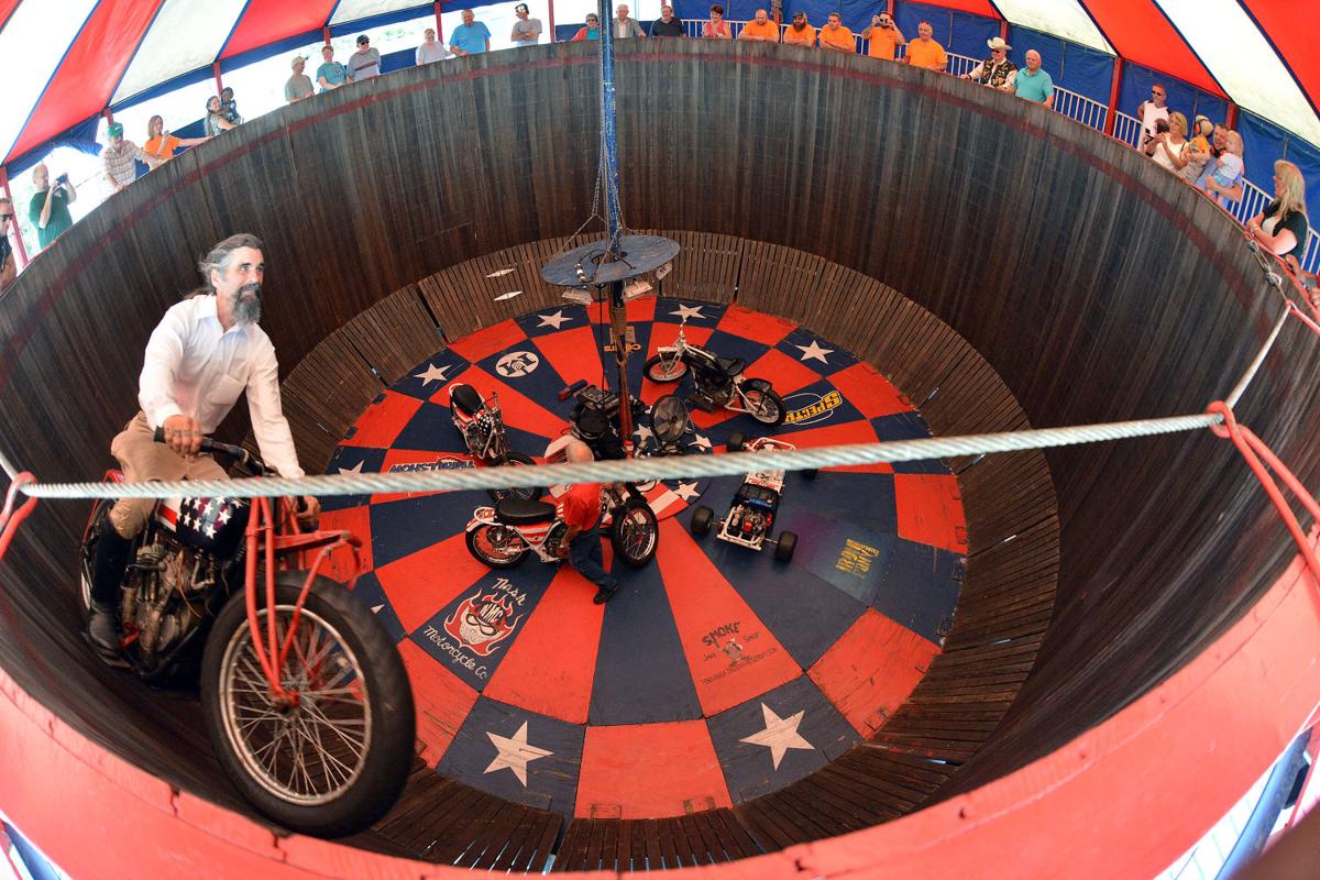 Wall of Death at Friendship Motorsports