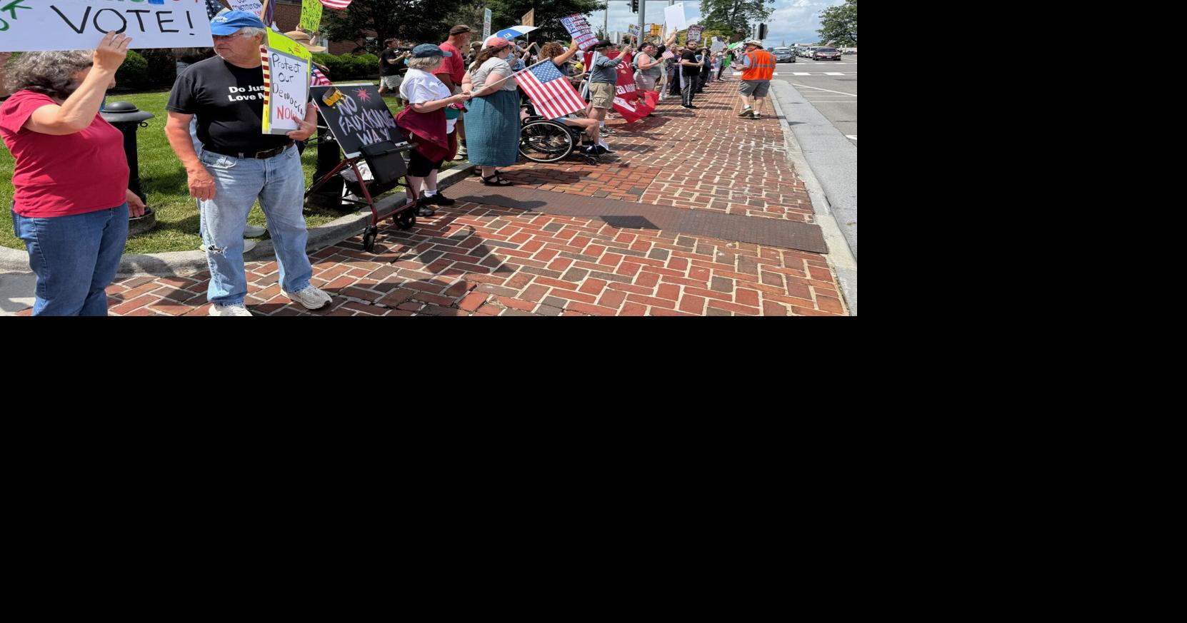 Hundreds participate in peaceful protest Saturday morning