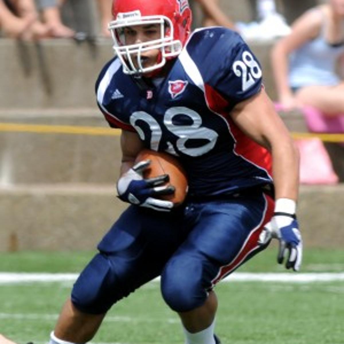 Gw Grad Mccoy Will Play Pro Football In Germany Sports