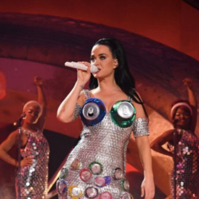 dealer vloek Veraangenamen Katy Perry vows to become 'grandma pop star'