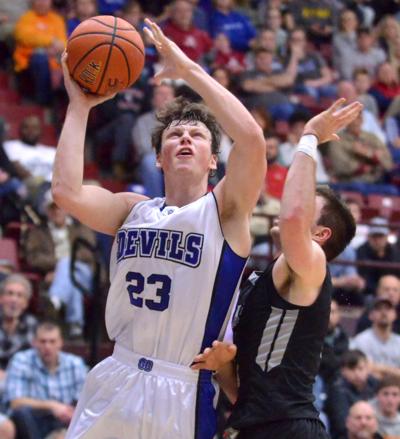 Gate City S Ervin Gives A Verbal Commitment To Play Basketball At