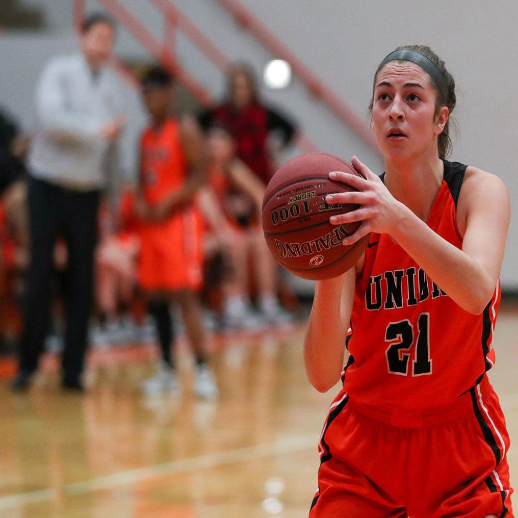 Locals In College Former Lee High Standout Brooke Hammonds Is A