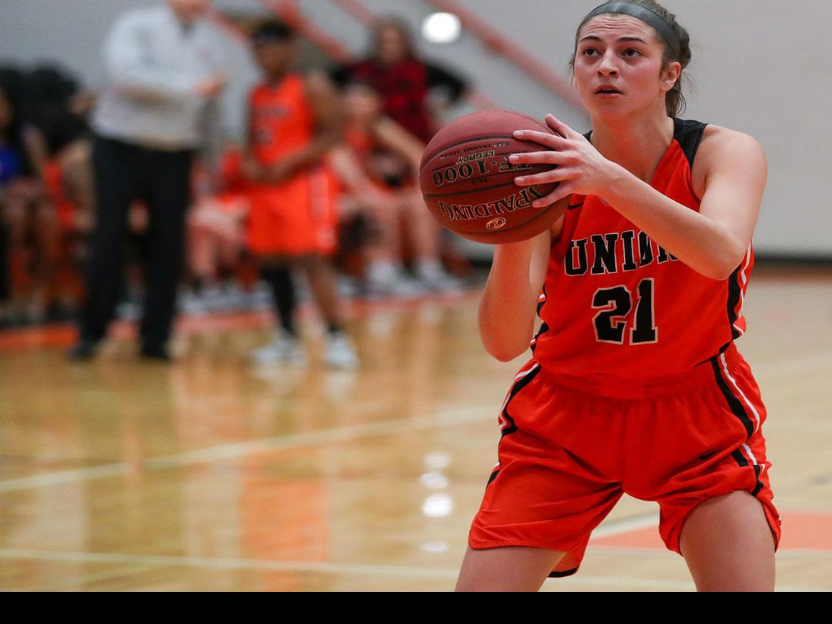 Locals In College Former Lee High Standout Brooke Hammonds Is A
