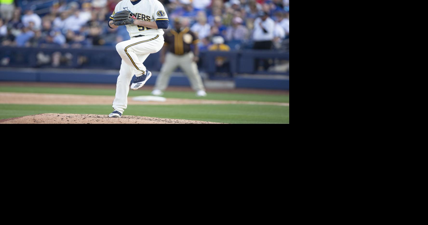 Milwaukee Brewers' Daniel Norris throws during the eighth inning