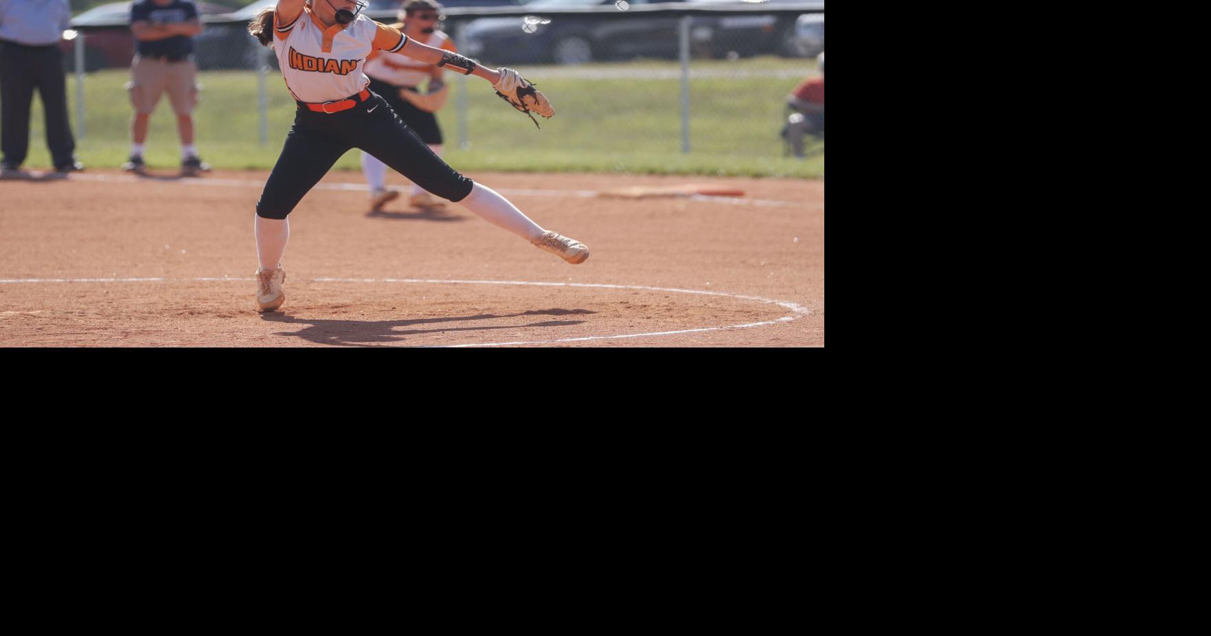 Rylee Terry pitches Rural Retreat Indians to win