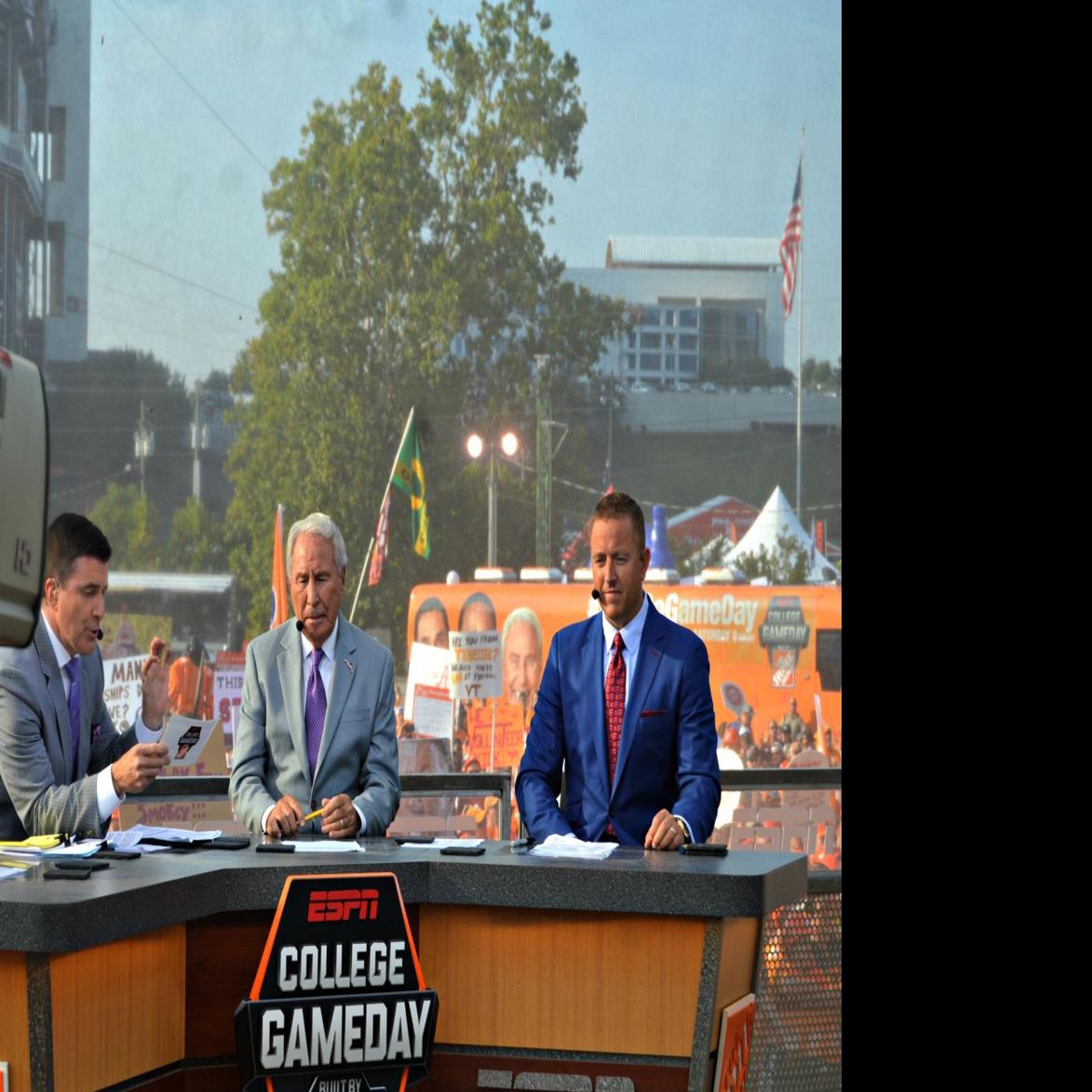 College Gameday Broadcasts From Bristol News Heraldcourier Com